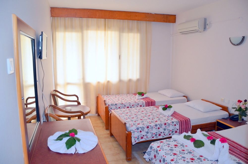 Dilek Hotel Menderes Eksteriør billede